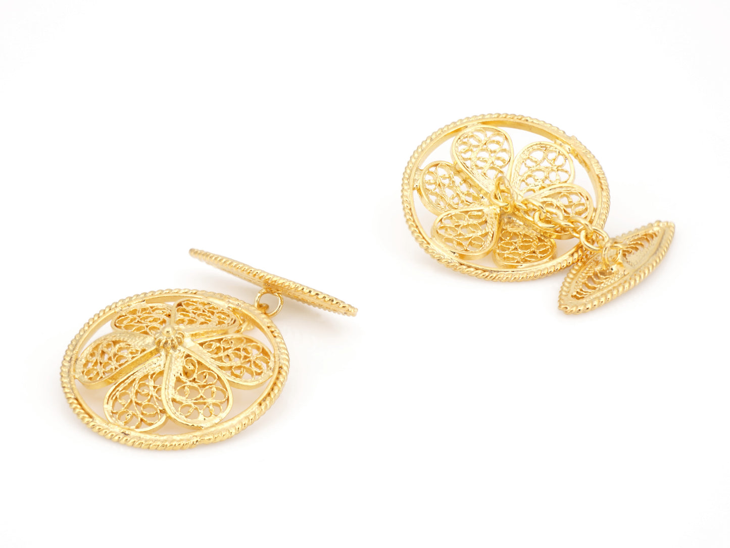 Botões de Punho Redondos Herança, Filigrana Portuguesa, Prata de Lei 925 Dourada - Perspectiva, Vista de Frente e Vista de Trás