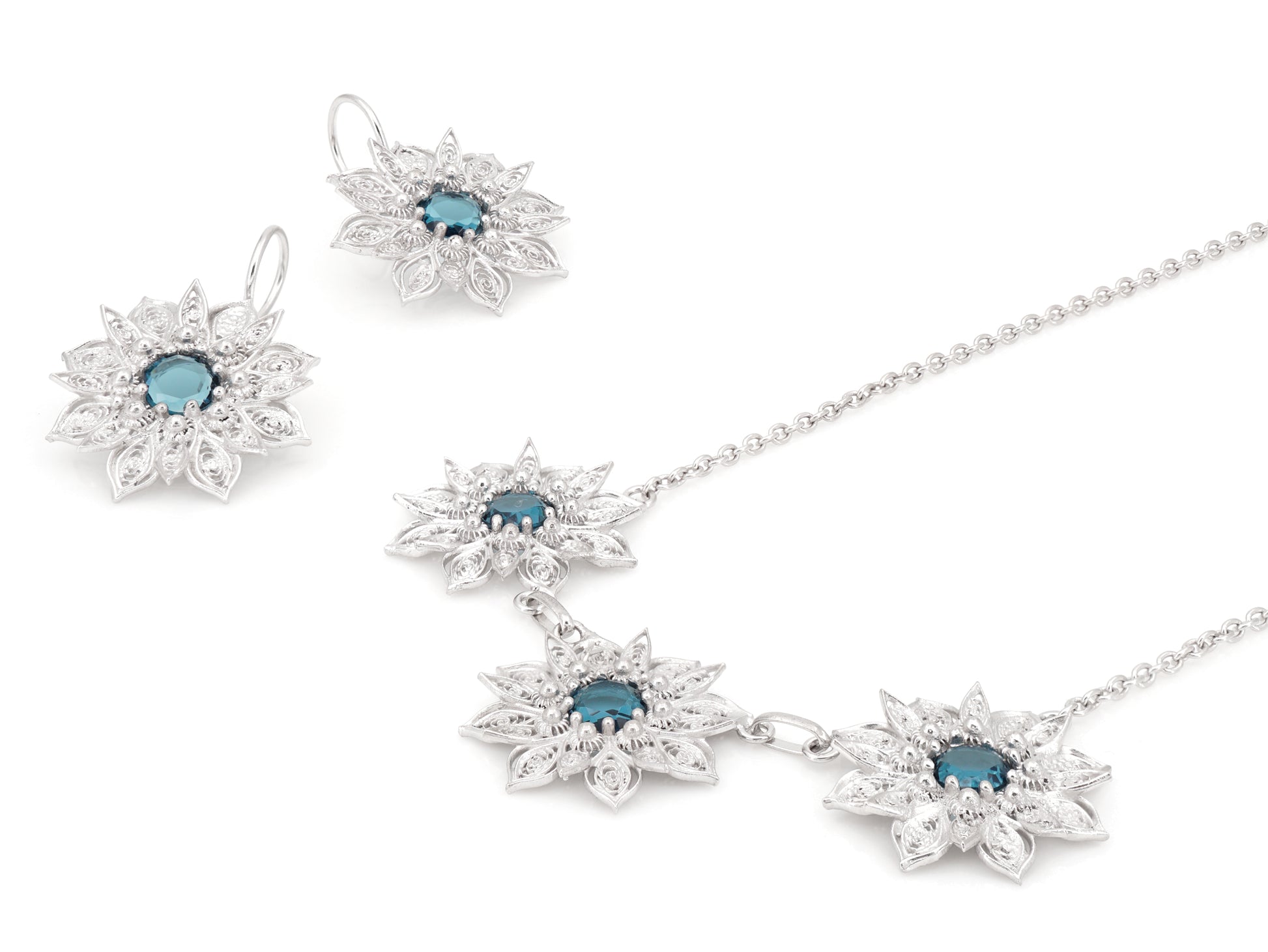 Conjunto Brincos e Colar Flor Rica com Pedras, Filigrana Portuguesa, Prata de Lei 925