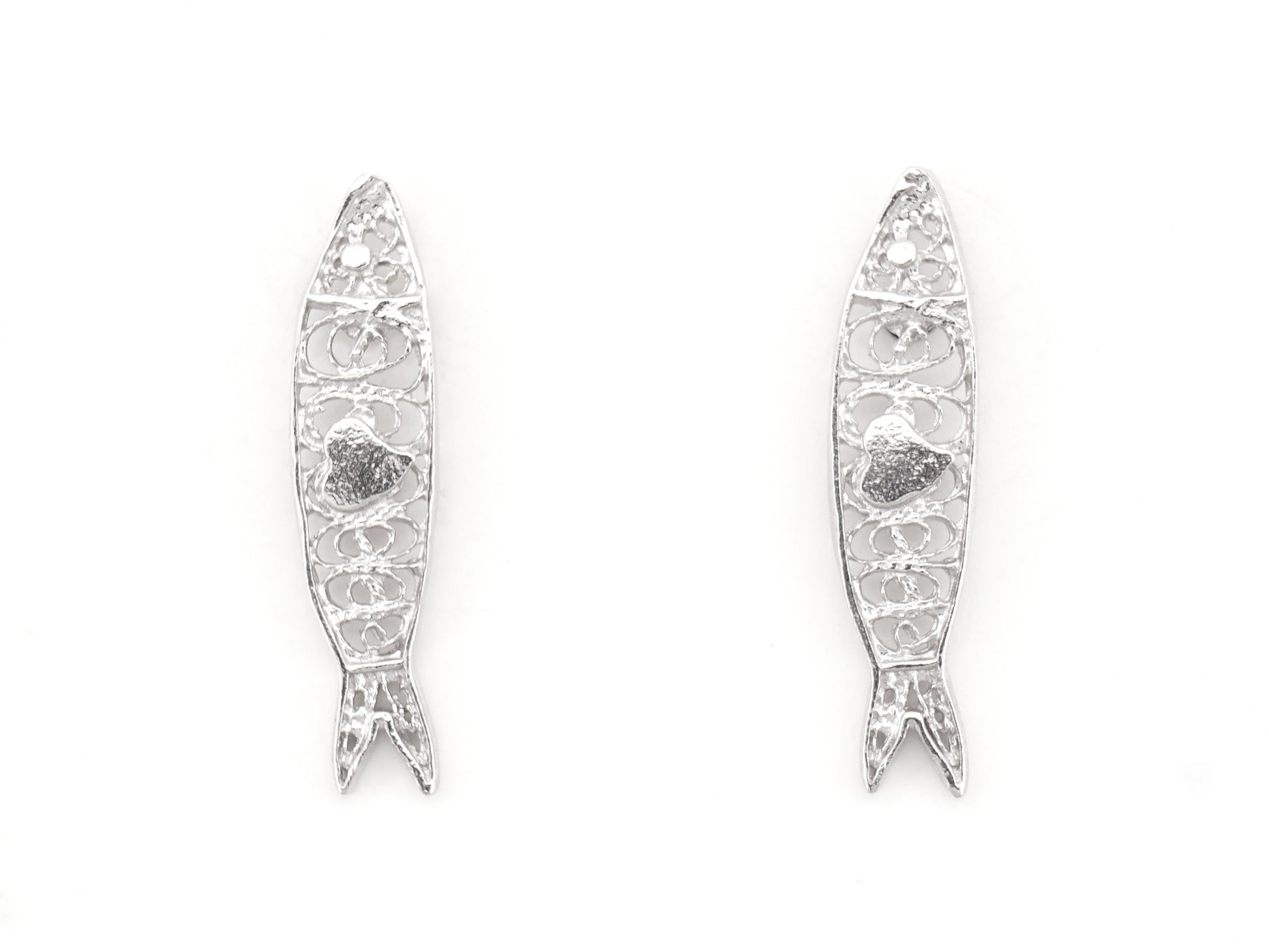 Brincos Mini Sardinha, Filigrana Portuguesa, Prata de Lei 925 - Vista de Frente