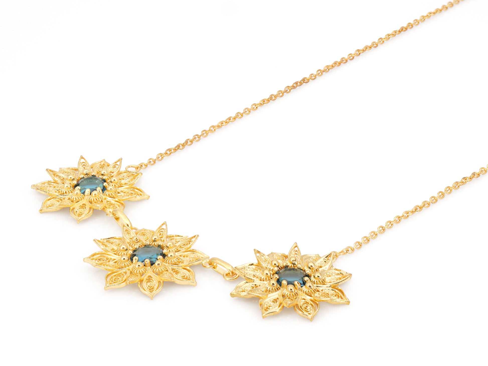 Colar Flores Ricas com Pedras, Filigrana Portuguesa, Prata de Lei 925 Dourada - Perspectiva