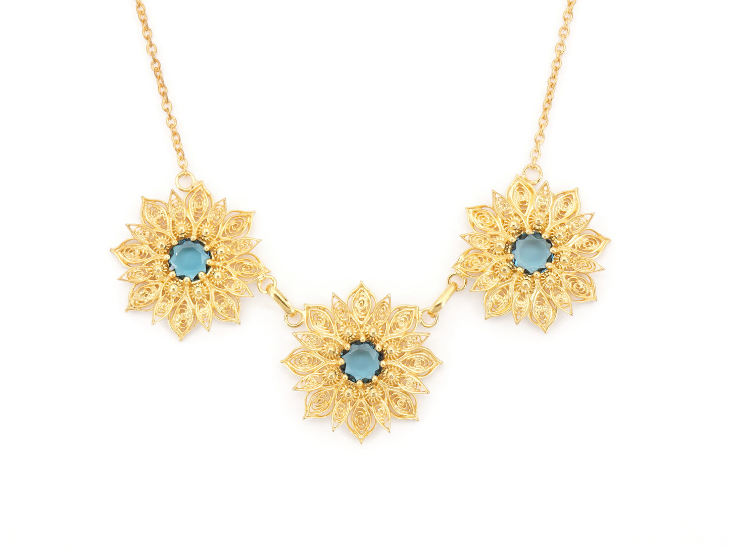 Colar Flores Ricas com Pedras, Filigrana Portuguesa, Prata de Lei 925 Dourada - Vista de Frente