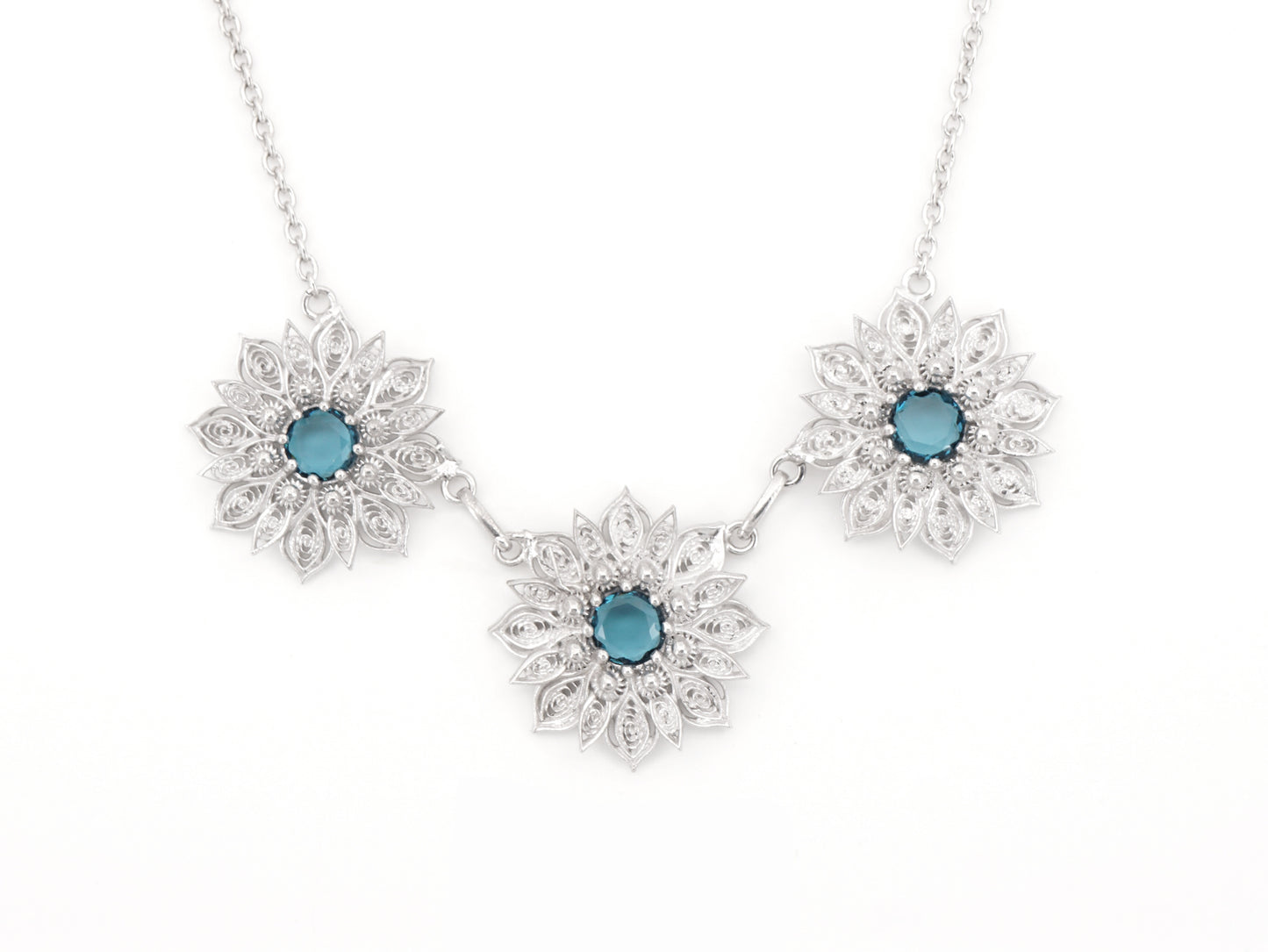 Colar Flores Ricas com Pedras, Filigrana Portuguesa, Prata de Lei 925 - Vista de Frente