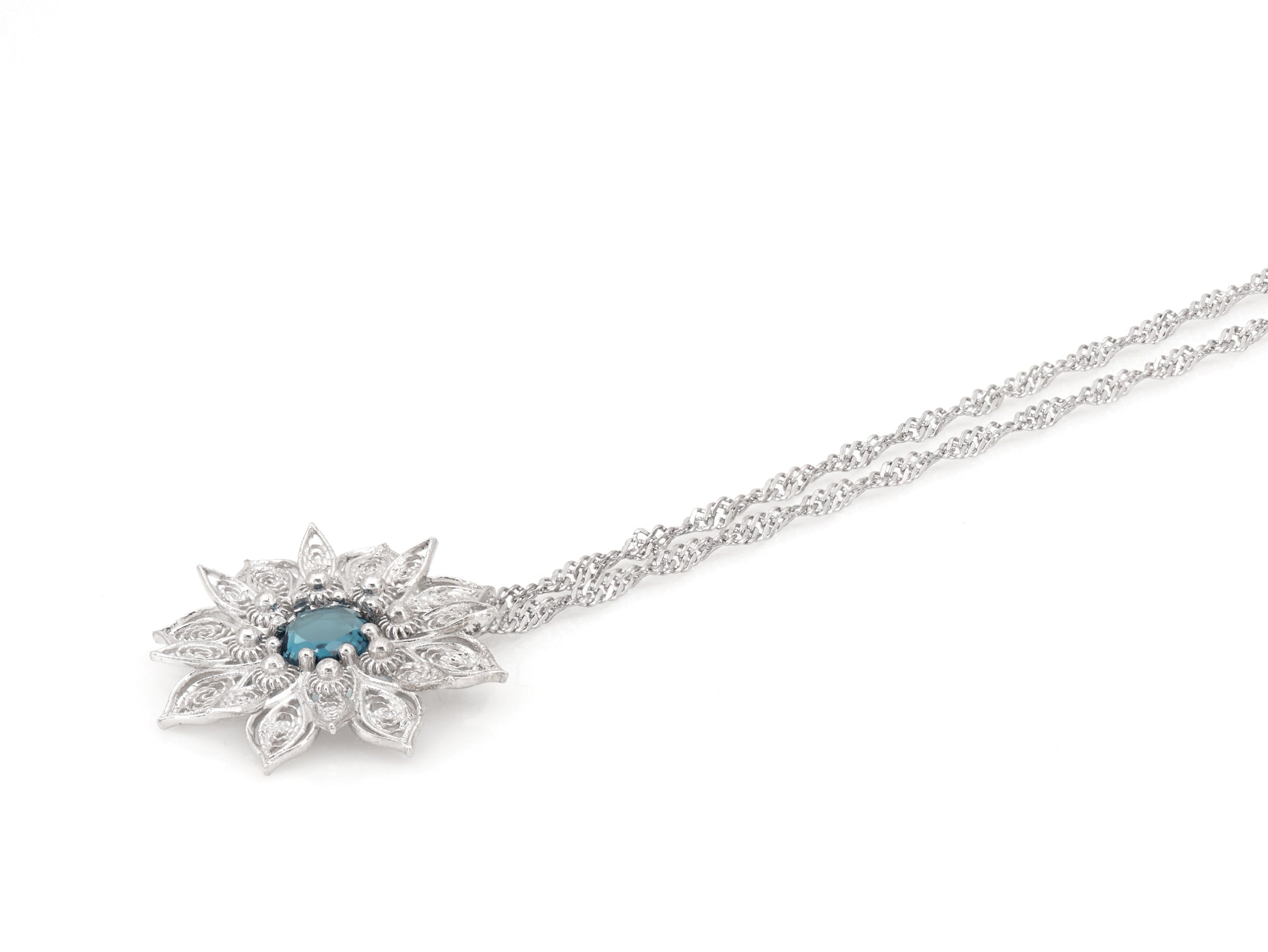 Colar Flor Rica com Pedra, Filigrana Portuguesa, Prata de Lei 925 - Perspectiva