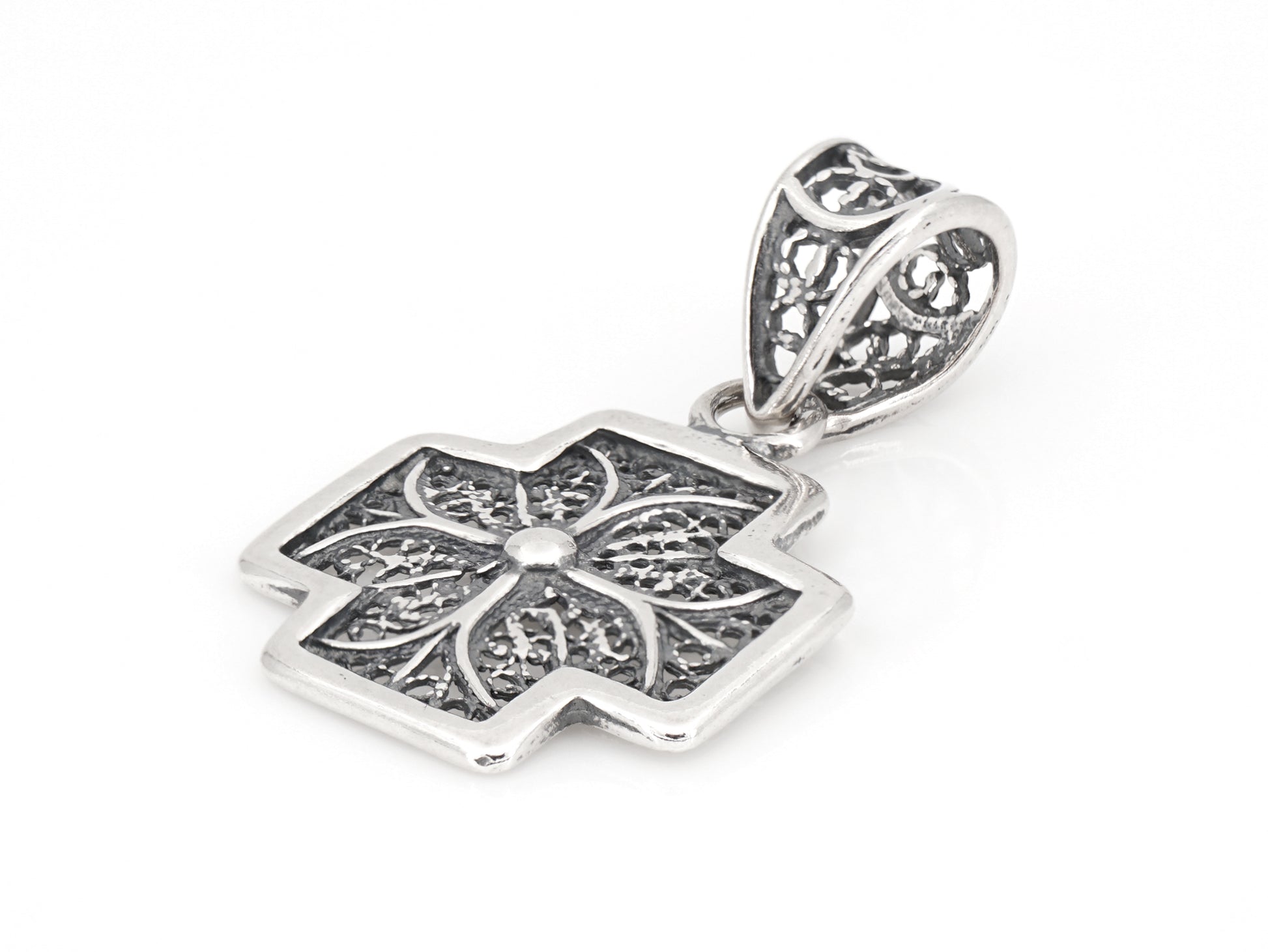 Medalha Cruz Pequena Quadrada, Filigrana Portuguesa, Prata de Lei 925 - Perspectiva