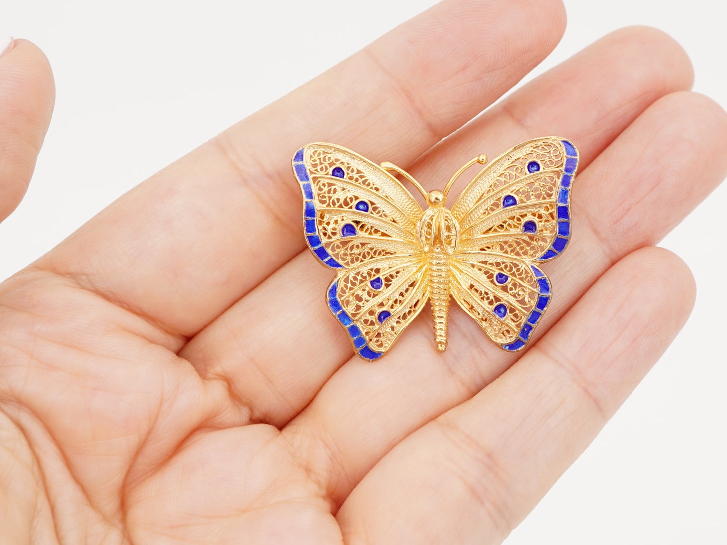 Alfinete Borboleta, Filigrana Portuguesa, Prata de Lei 925 Dourada - Pormenor na Mão