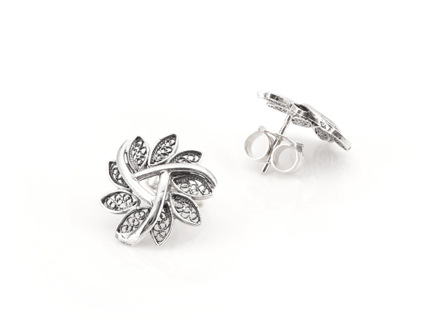 Brincos Redondos, Filigrana Portuguesa, Prata de Lei 925 - Perspectiva, Vista de Frente e Vista de Trás