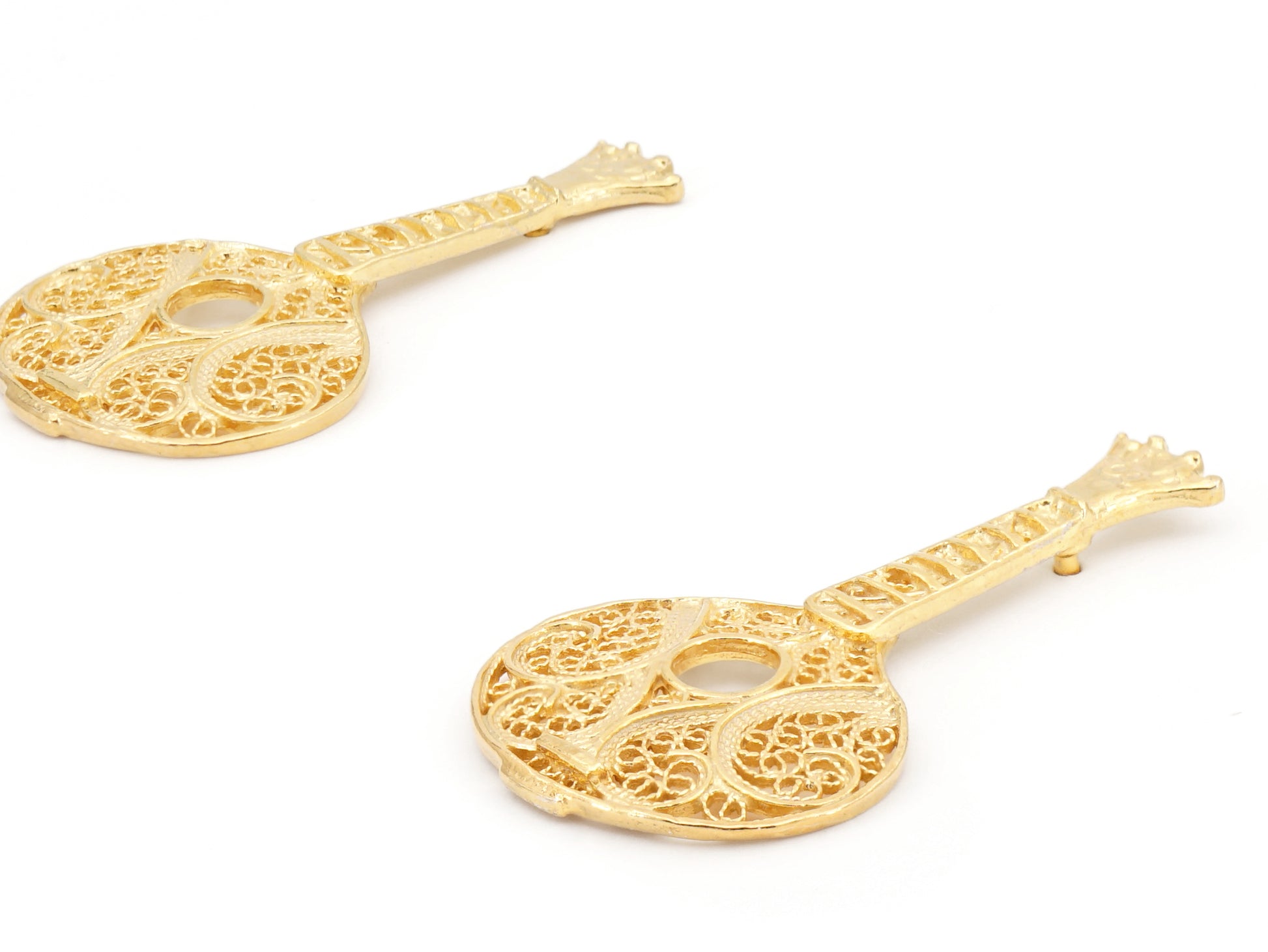 Brincos Guitarra Portuguesa / Fado, Filigrana Portuguesa, Prata de Lei 925 Dourada - Perspectiva, Vista de Frente