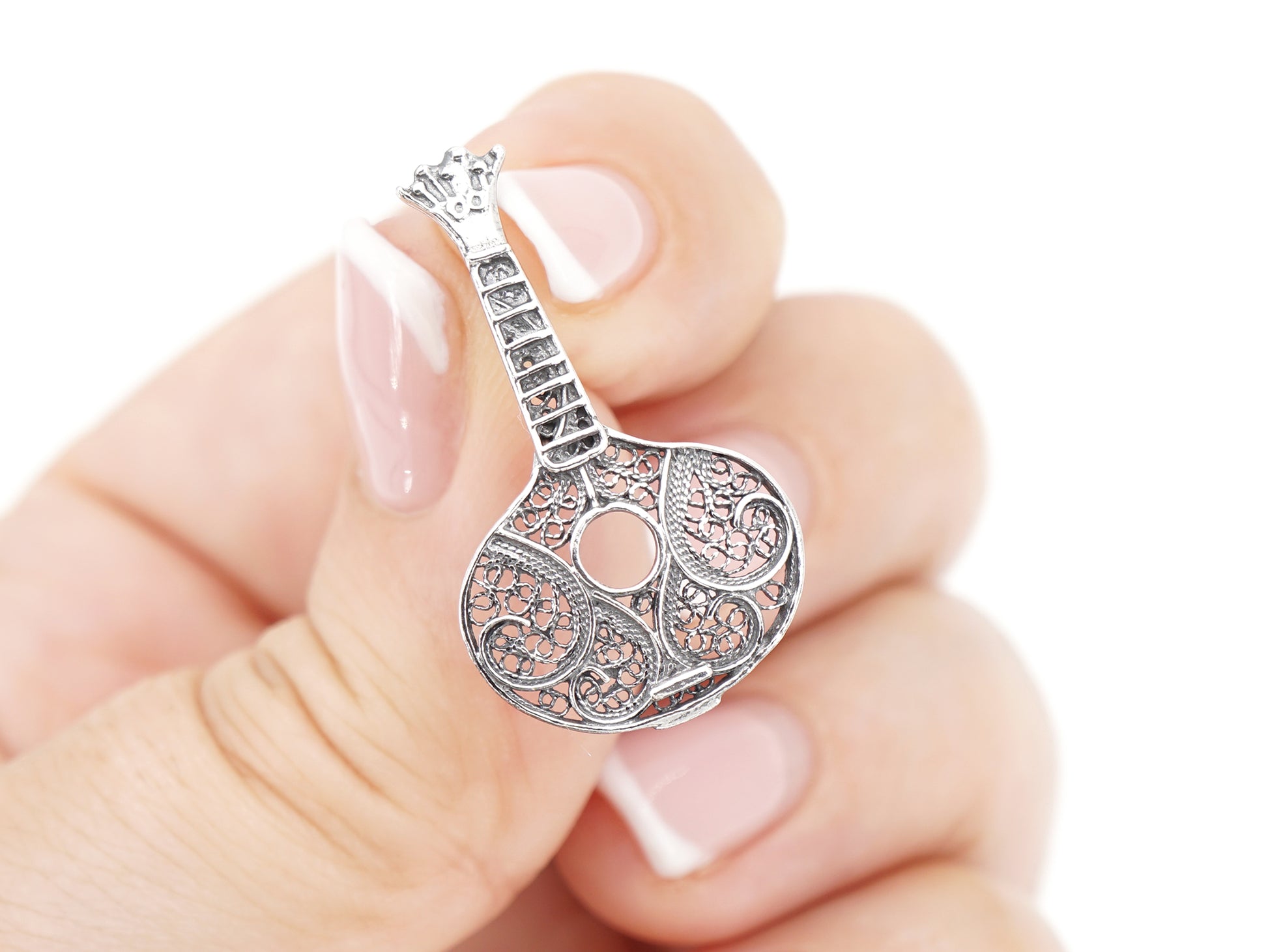 Brincos Guitarra Portuguesa / Fado, Filigrana Portuguesa, Prata de Lei 925 - Pormenor na Mão