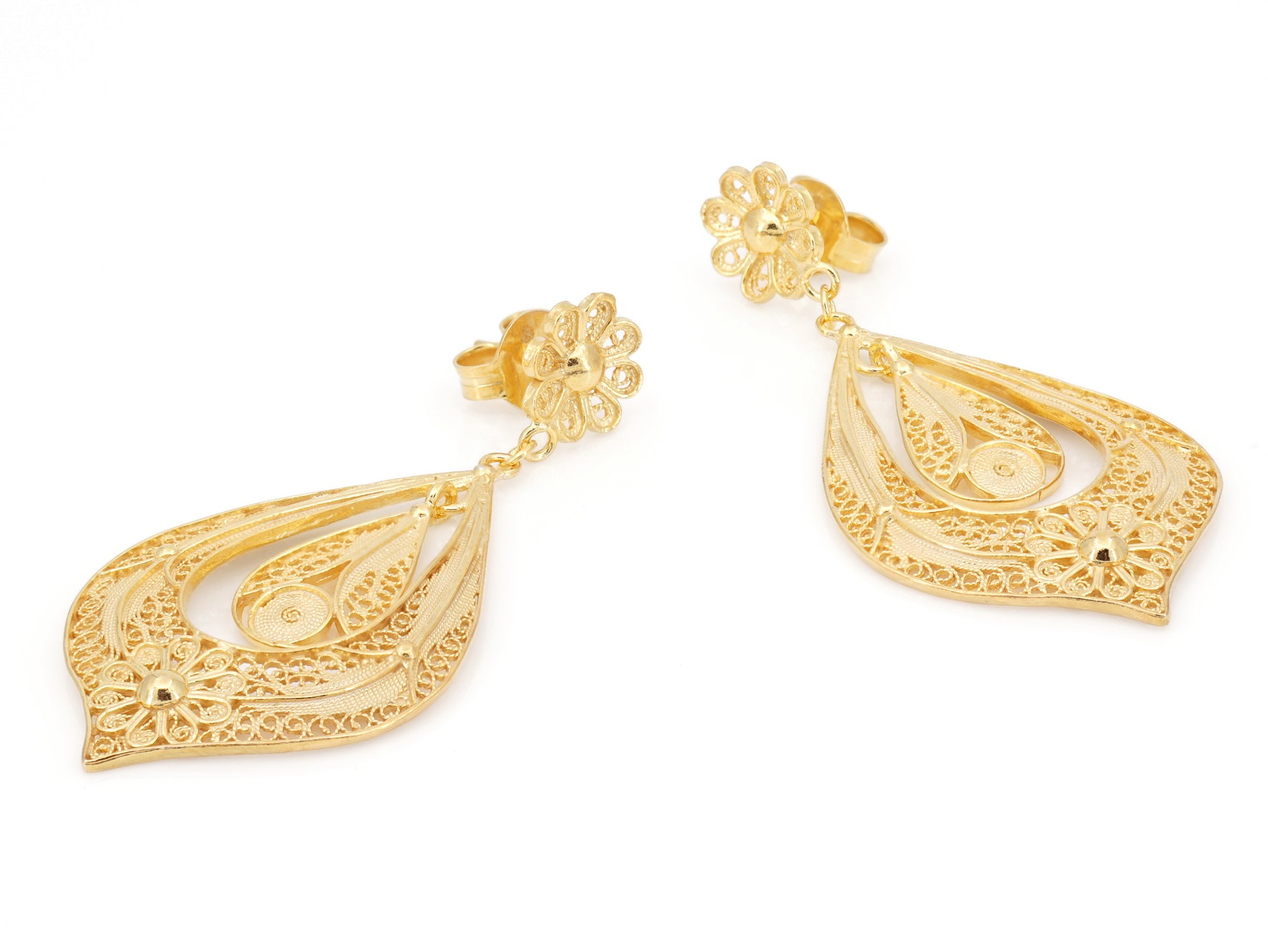 Brincos Lágrima Rica Grandes, Filigrana Portuguesa, Prata de Lei 925 Dourada - Perspectiva, Vista de Frente