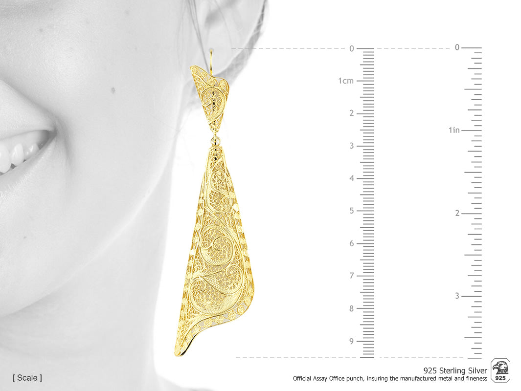 Brincos Triângulos Curvos grandes, Filigrana Portuguesa, Prata de Lei 925 Dourada - Medidas