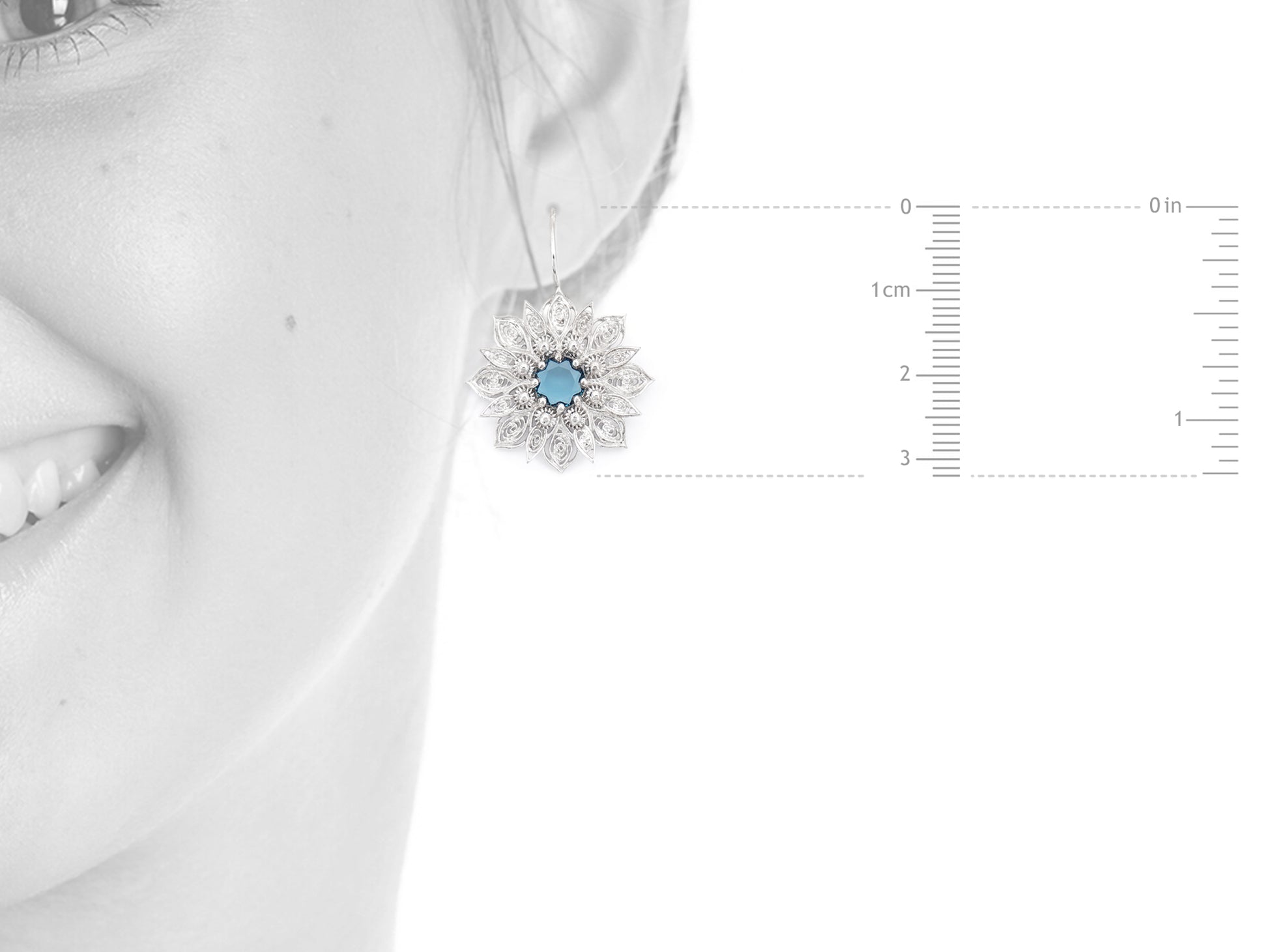 Brincos Flor Rica com Pedra, Filigrana Portuguesa, Prata de Lei 925 - Medidas