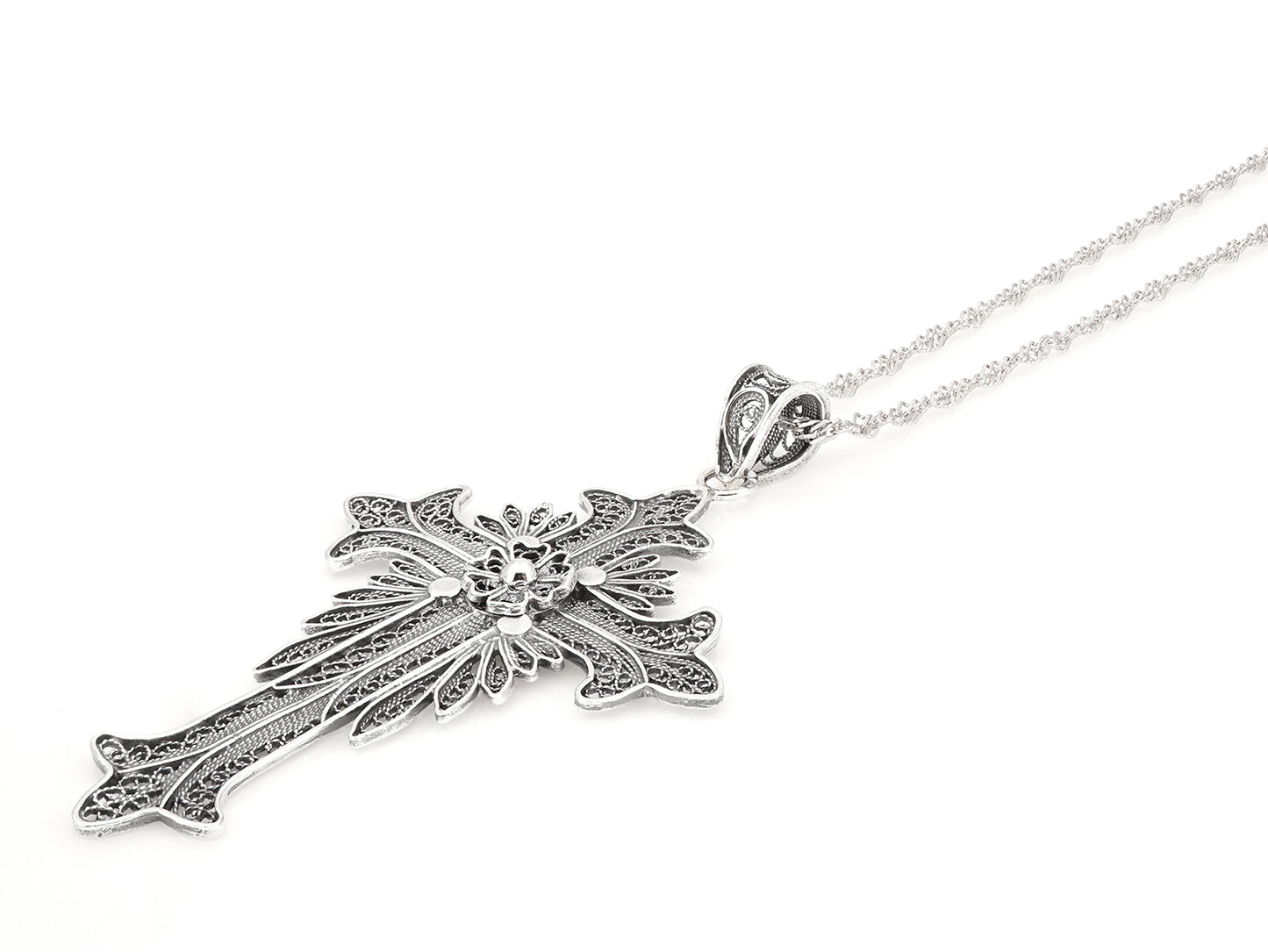 Colar Torcido com Cruz, Filigrana Portuguesa, Prata de Lei 925