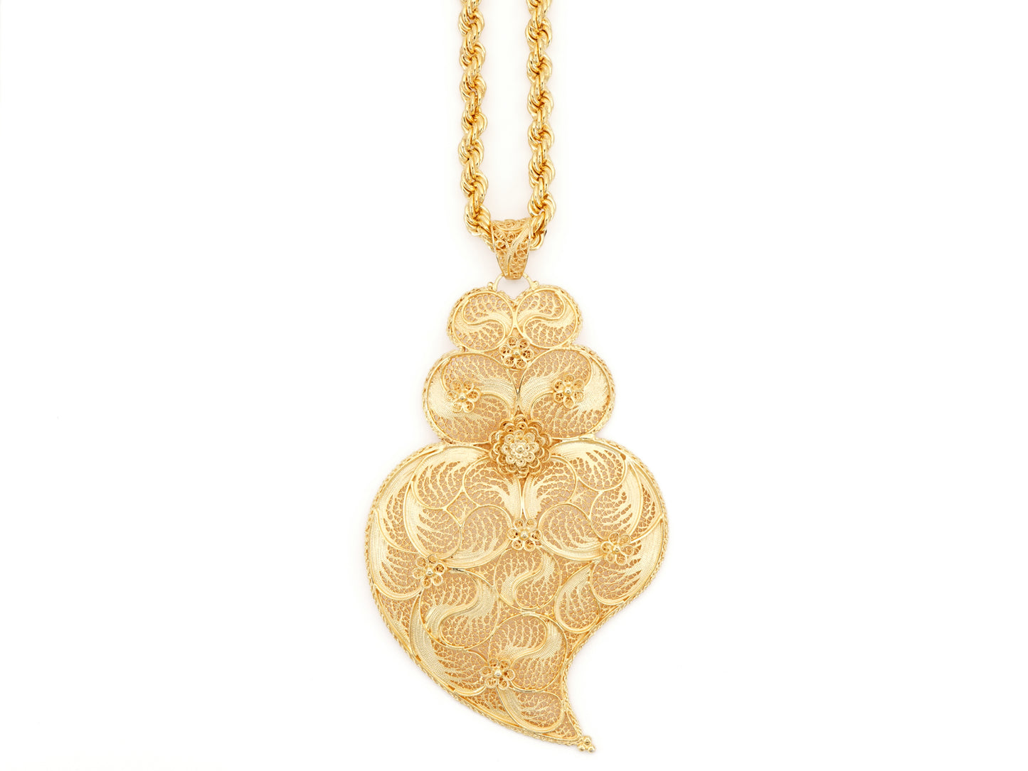 Colar Corda com Coração de Viana Extra Grande, Filigrana Portuguesa, Prata de Lei 925 Dourada - Vista de Frente