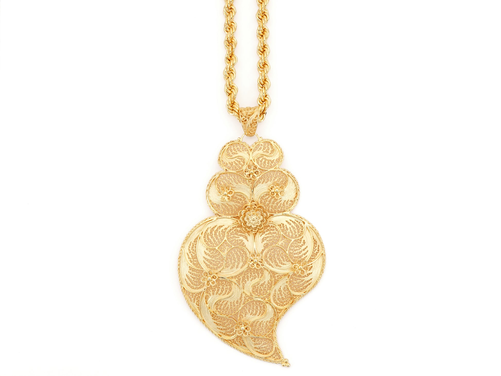 Colar Corda com Coração de Viana Extra Grande, Filigrana Portuguesa, Prata de Lei 925 Dourada - Vista de Frente