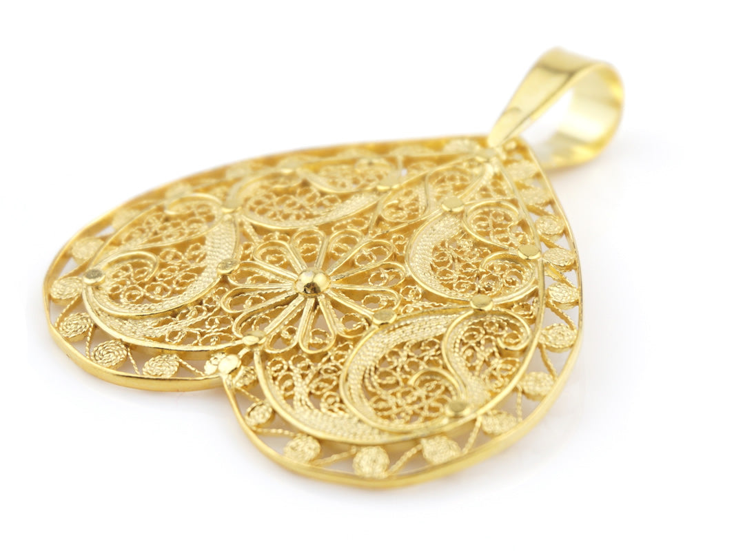 Medalha com Coração Invertido, Filigrana Portuguesa, Prata de Lei 925 Dourada - Pormenor