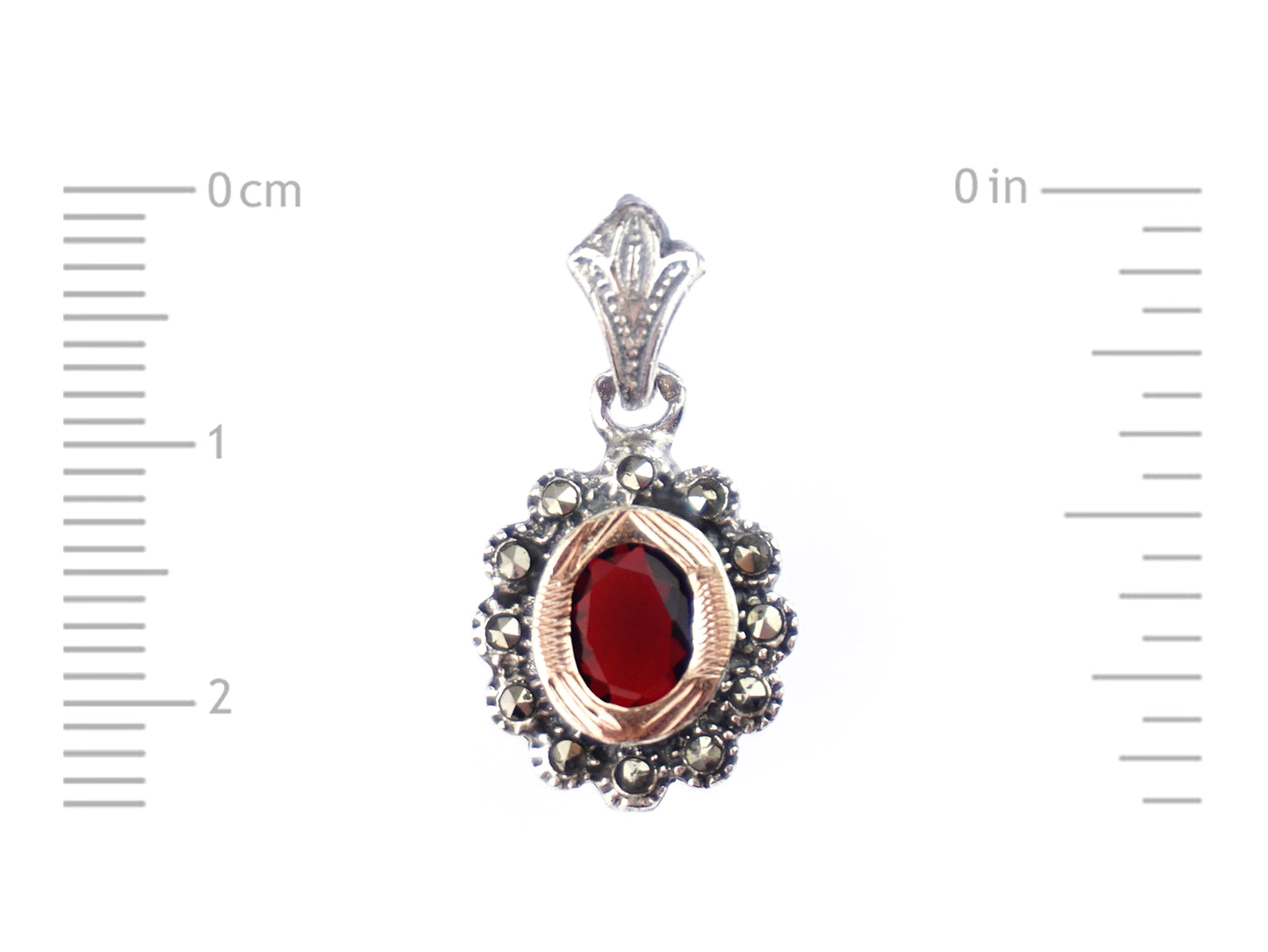 Medalha Oval Marcassites e Pedra Vermelha, Prata de Lei 925 e Ouro 9k - Medidas