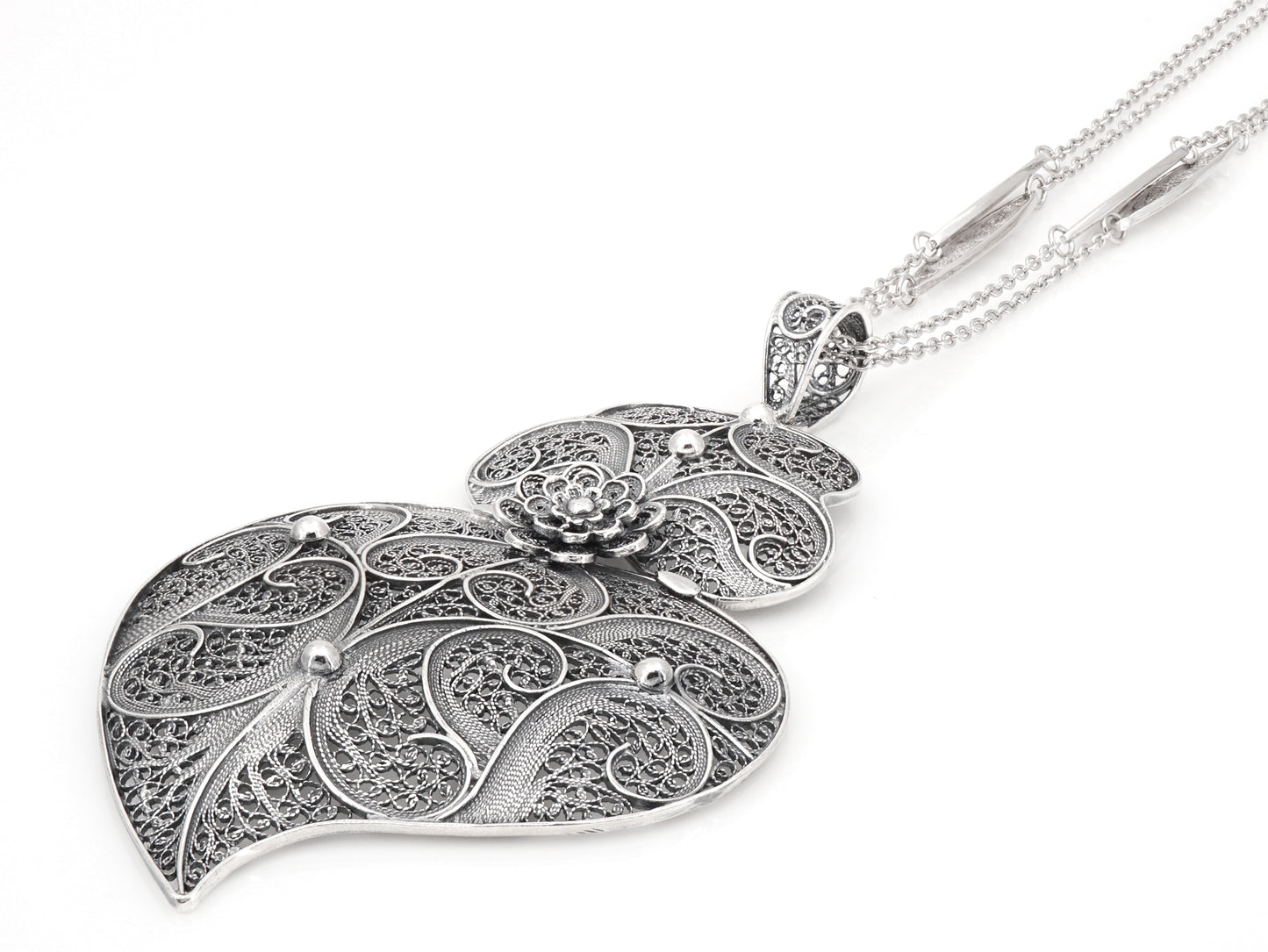 Colar Trancelim Extra Comprido com Coração de Viana Grande, Filigrana Portuguesa, Prata de Lei 925 - Perspectiva