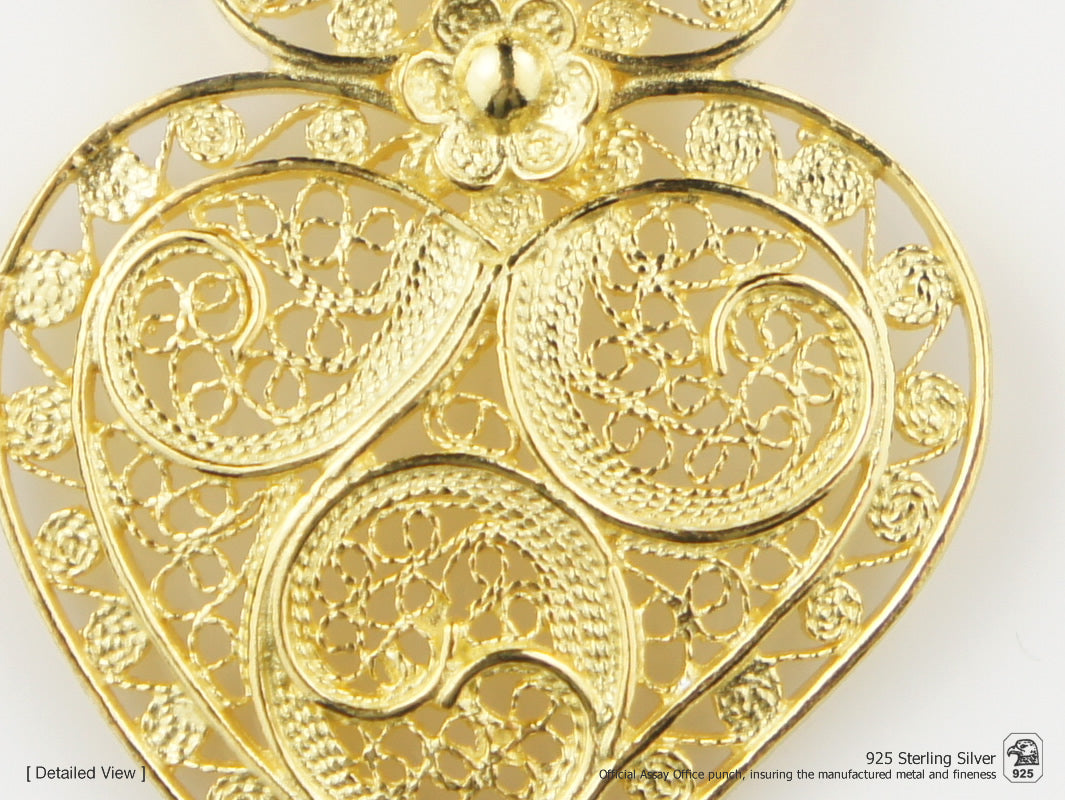 Colar Medalha Coração Moldura pequeno, Filigrana Portuguesa, Prata de Lei 925 Dourada - Pormenor