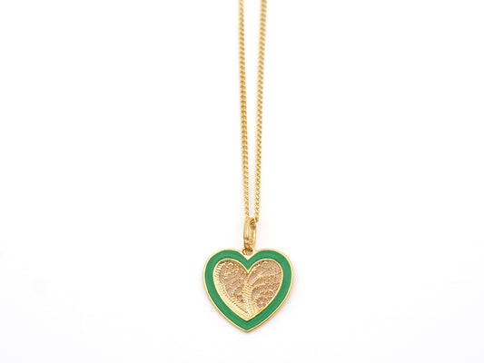 Colar Coração Médio Esmalte Verde, Filigrana Portuguesa, Prata de Lei 925 Dourada - Vista de frente
