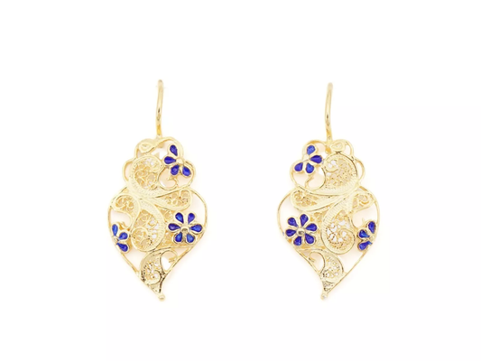 Brincos Coração Pequeno Flores Esmalte, Filigrana Portuguesa, Prata Dourada 925Brincos Coração Pequeno Flores Esmalte, Filigrana Portuguesa, Prata Dourada 925 - Vista de Frente