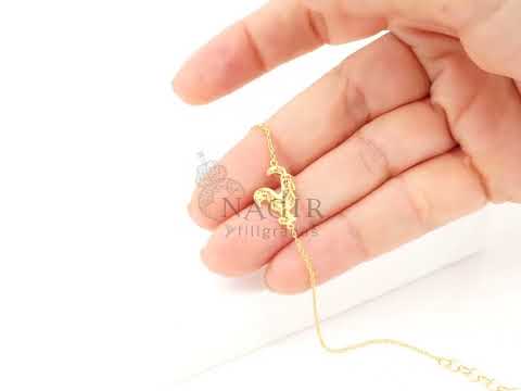 Pulseira Mini Galo de Barcelos, Filigrana Portuguesa, Prata de Lei 925 Dourada - Vídeo