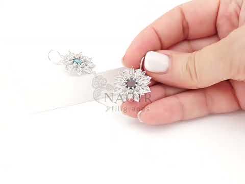 Brincos Flor Rica com Pedra, Filigrana Portuguesa, Prata de Lei 925 - Vídeo